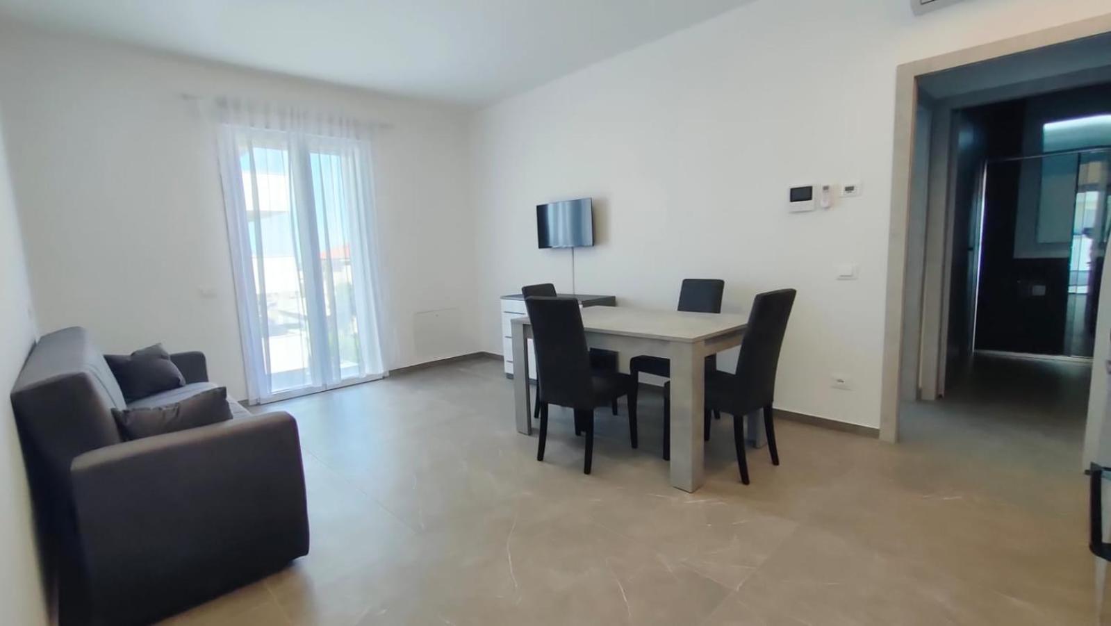 Villa Borghesi Suites Fronte Mare Rimini Exterior foto