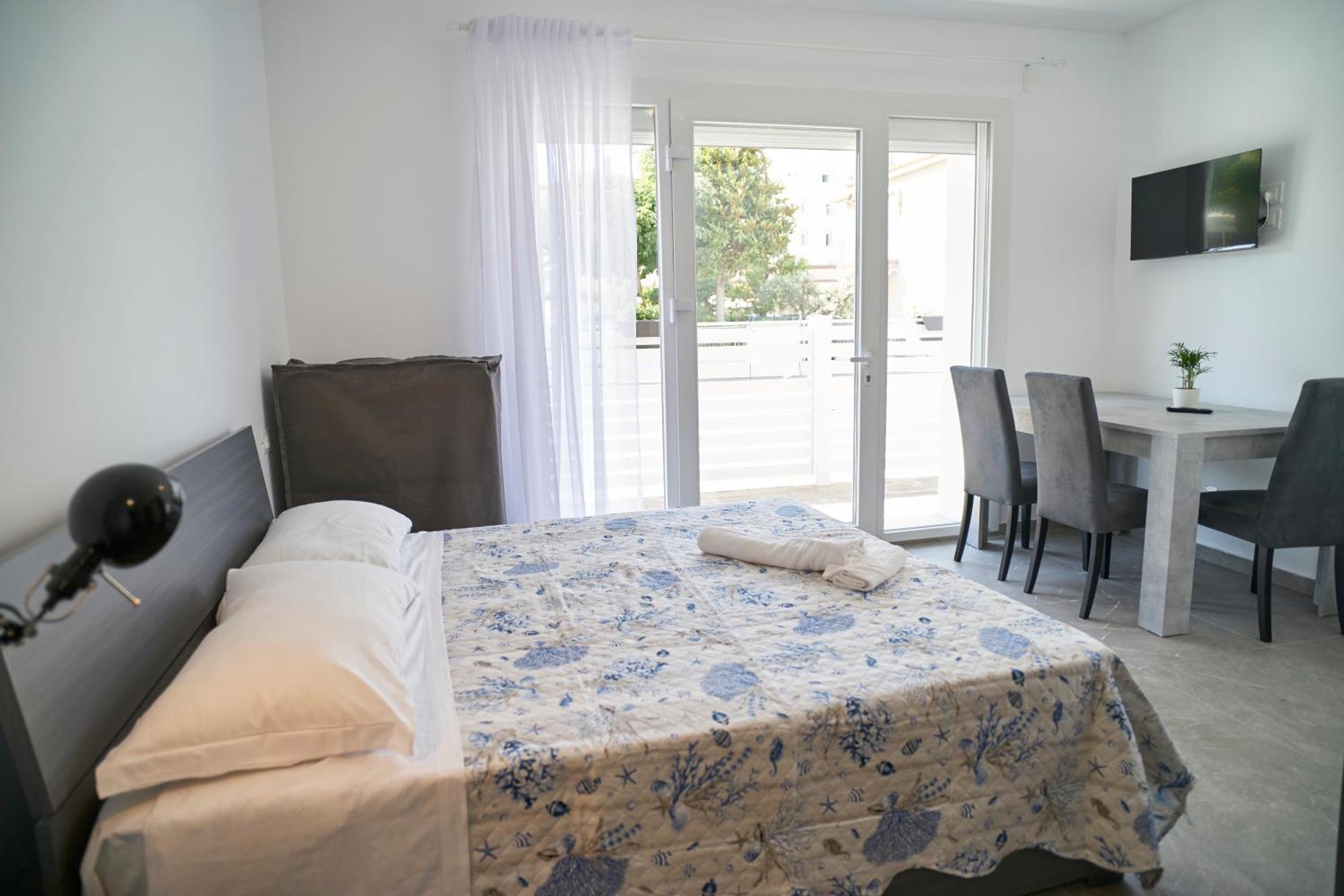 Villa Borghesi Suites Fronte Mare Rimini Exterior foto